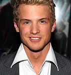 see06 Freddie Stroma